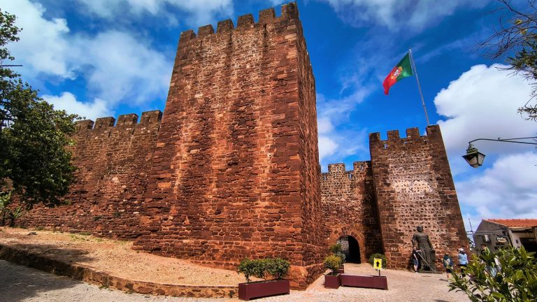 Silves castle, built of the same red sandstone as the dig