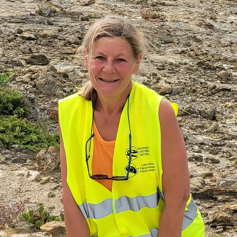 Hilde G.B. Desmet (Scientific Team), DinoDawn Expedition